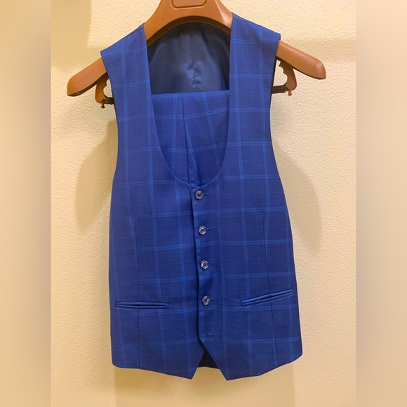 NWOT ROSSI MAN BLUE CHALK STRIPE SIZE 34S 3PC SUIT - Picture 5 of 11